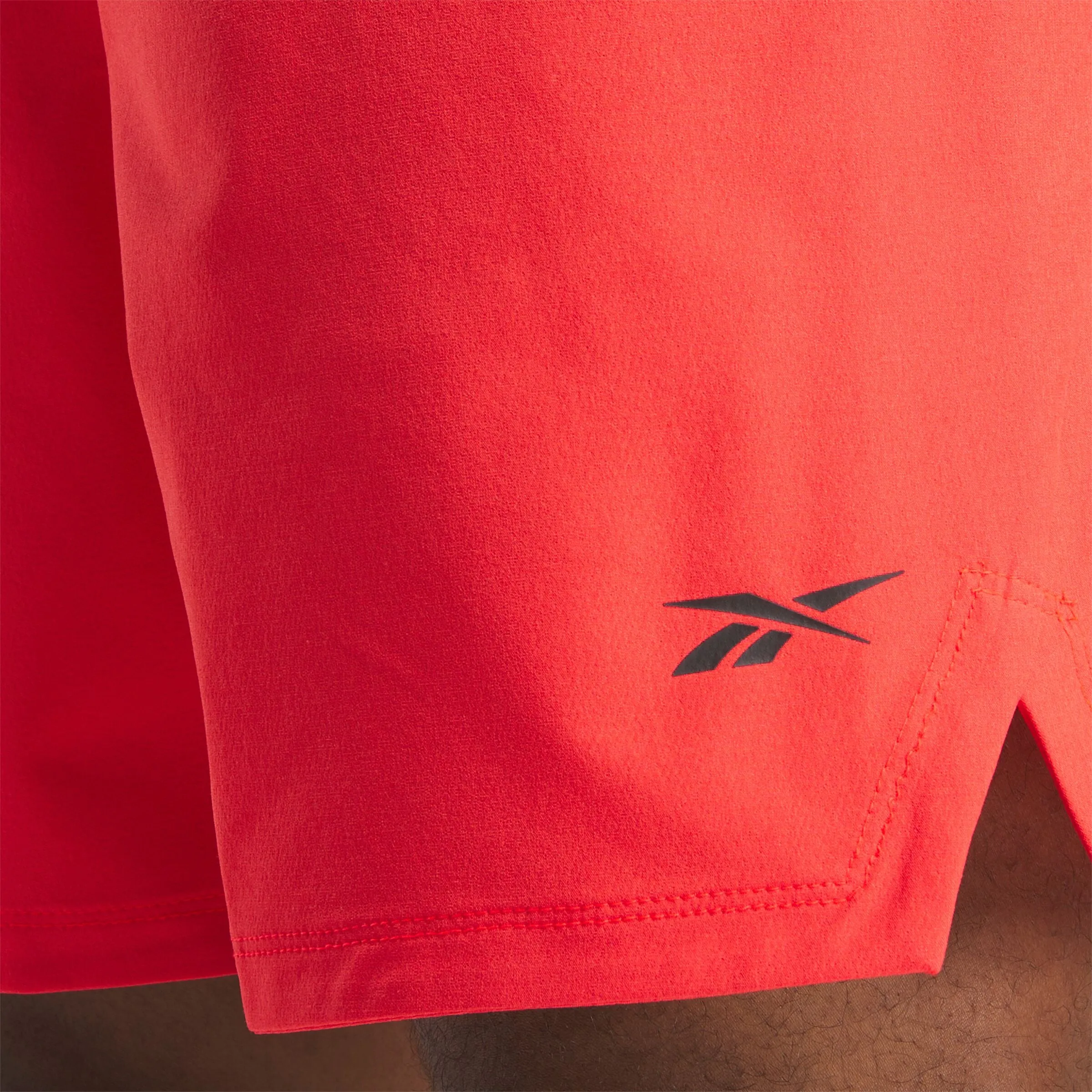 Athlete Short Energy Red