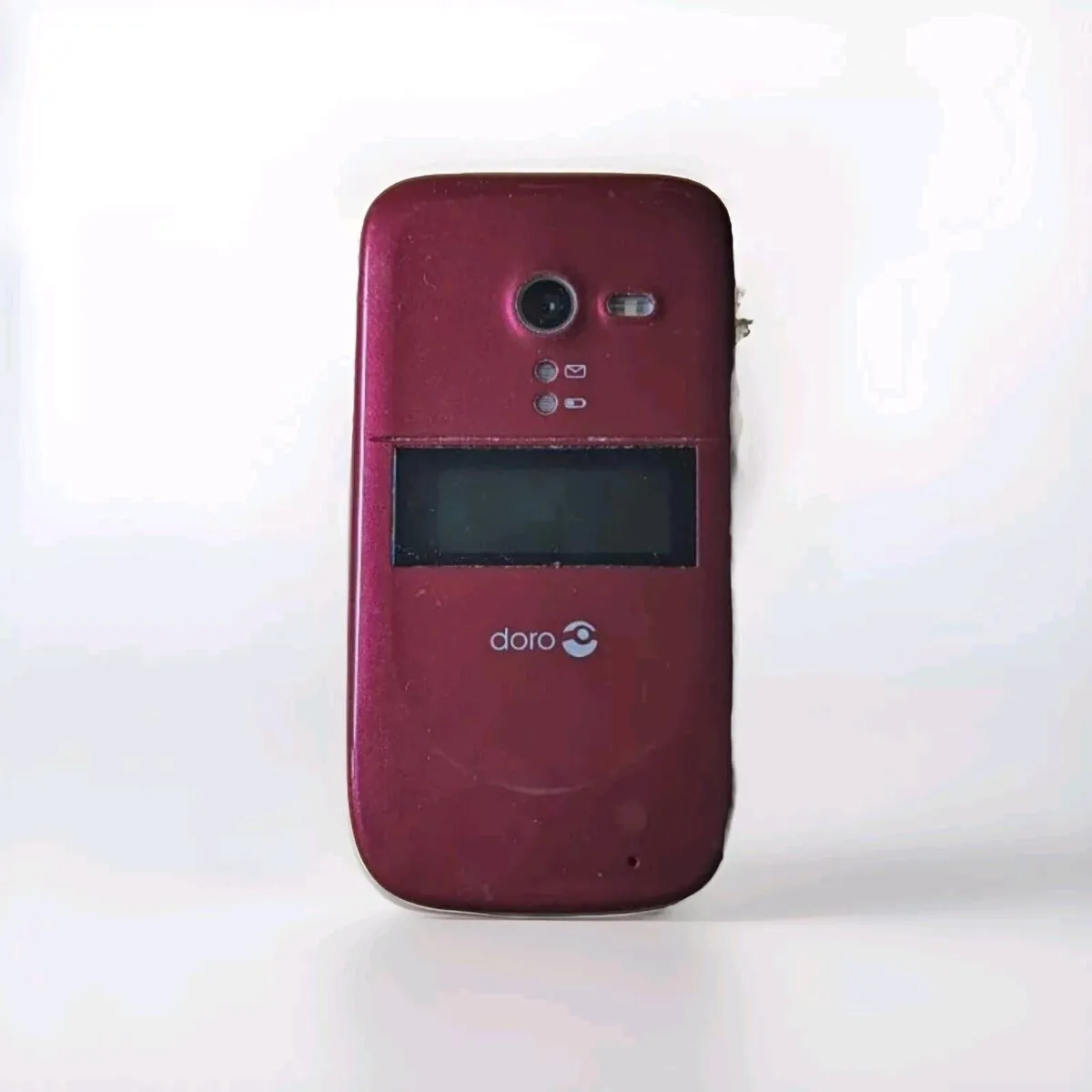 Consumer mobile Doro 626 Flip Cell-Phone - Black - Unlocked - GSM