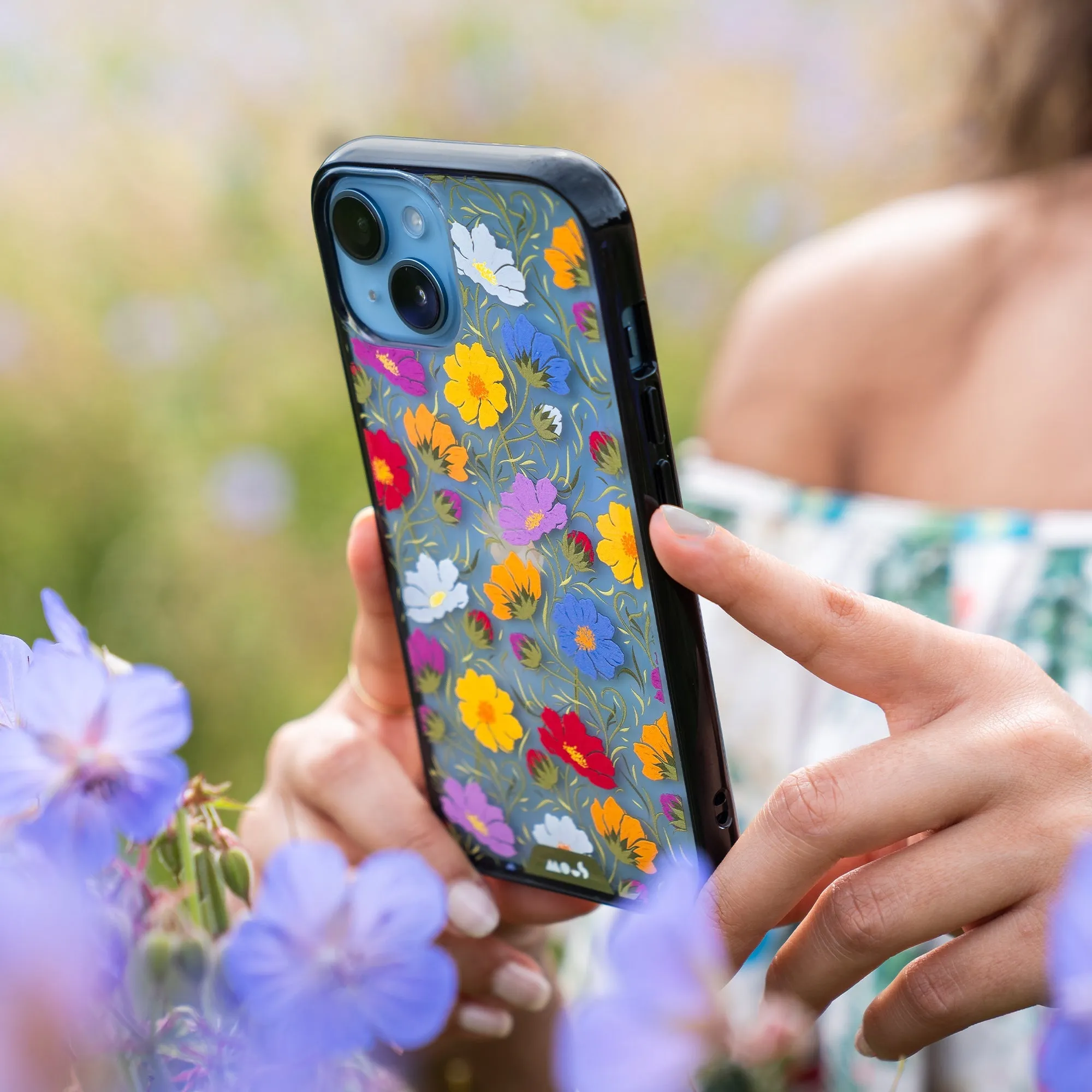 Flowers Printed Phone Case – Cosmos Multicolour