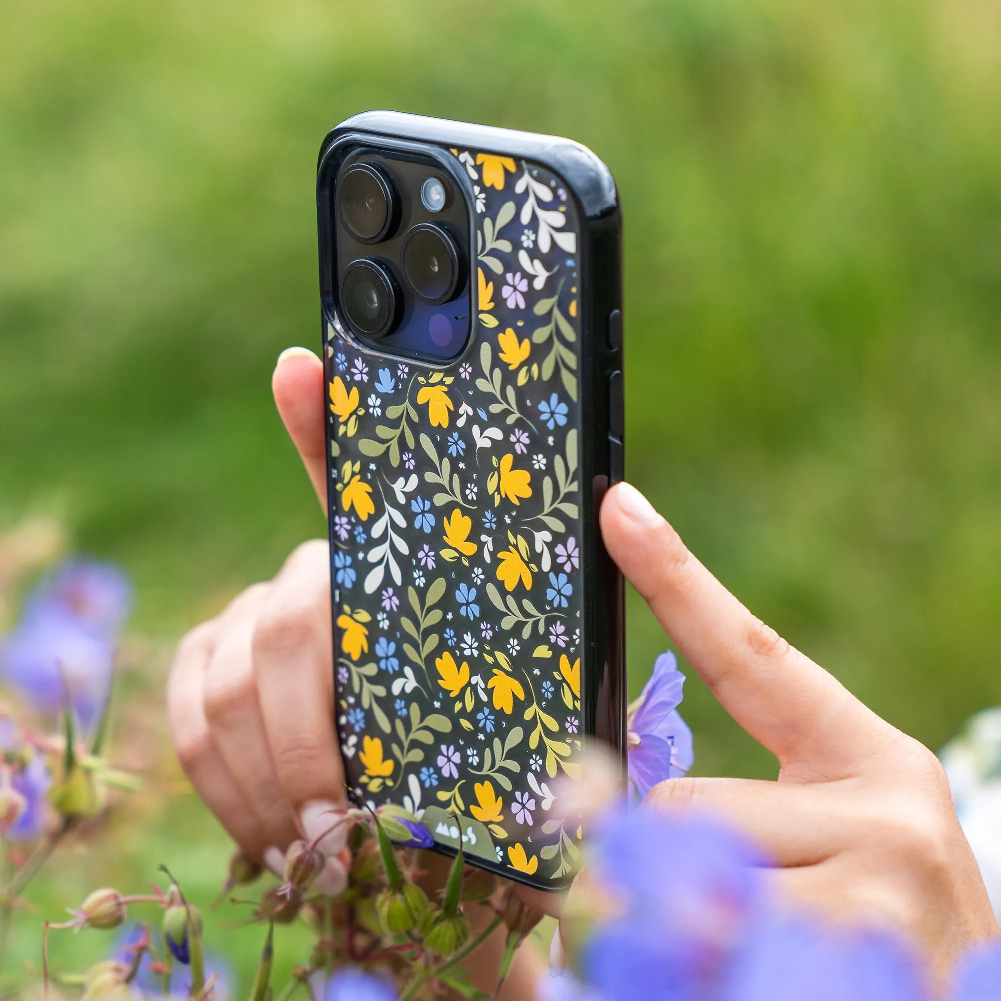 Flowers Printed Phone Case – Ditsy Multicolour